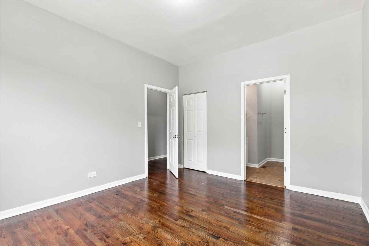 6401 S Maryland Ave #1 - Photo 6 of 21