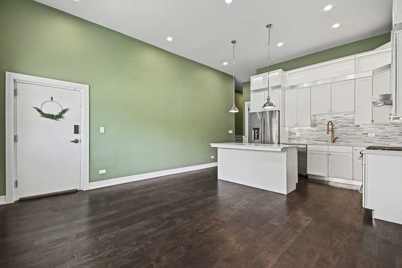 3101 N California Ave #1S - Photo 4 of 16