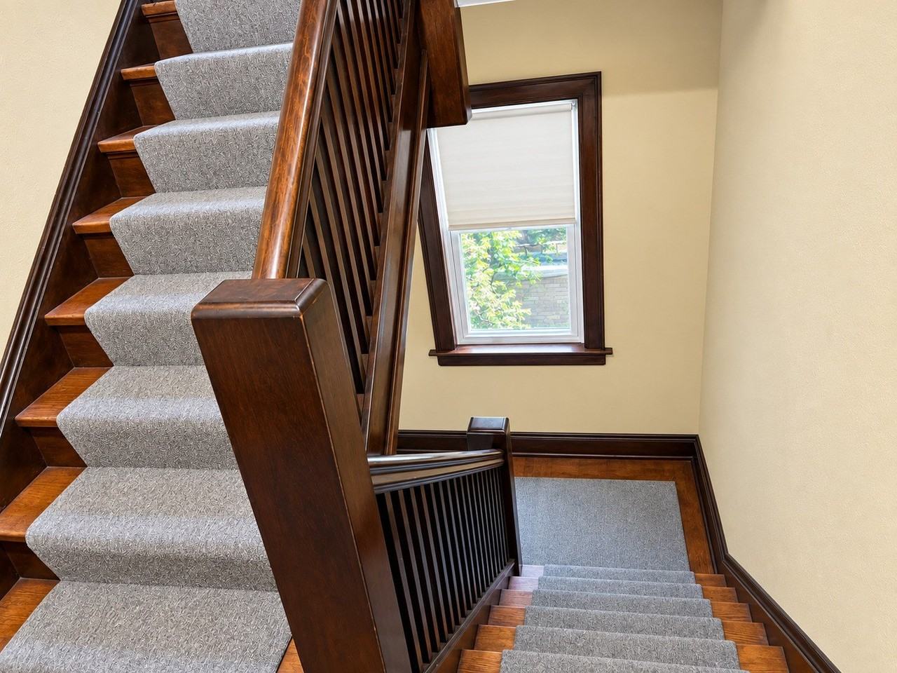 10433 S Hale Ave #2A - Photo 2 of 11