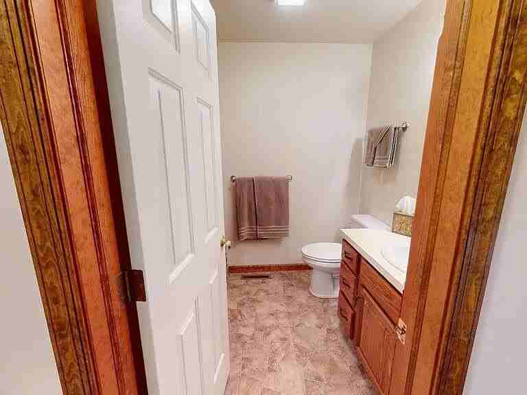 2208 Autumn Wood Dr - Photo 3 of 9