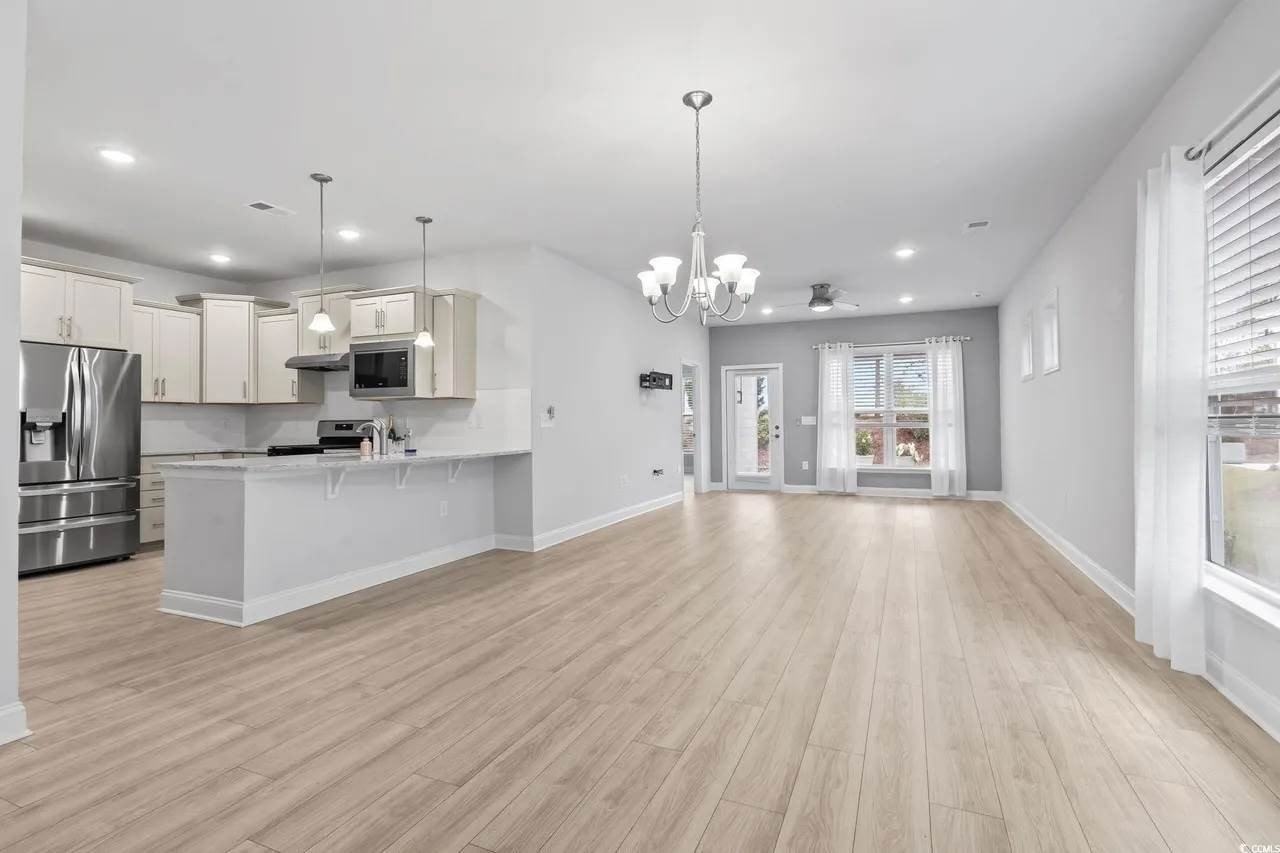 6570 Torino Ln - Photo 4 of 11