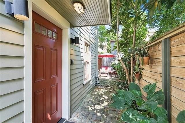 925 Race St #C - Photo 2 of 11