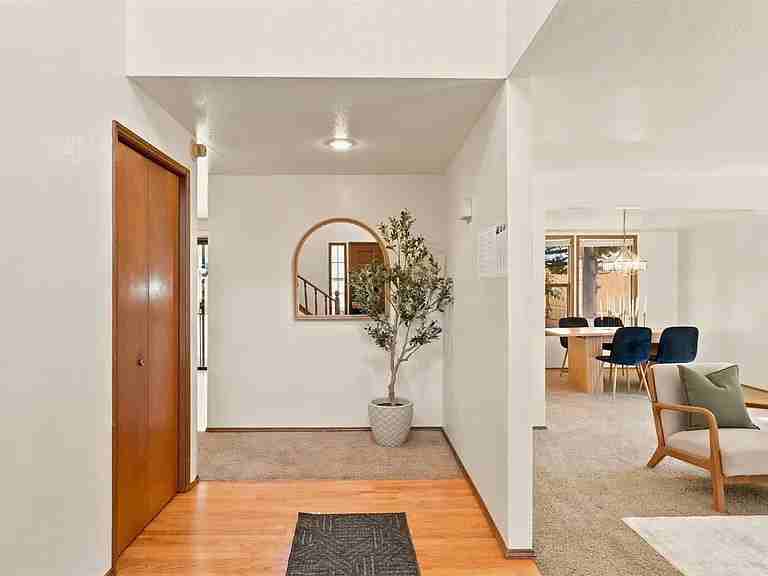 29616 57th Pl S #1 - Photo 4 of 36