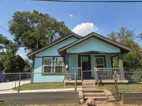 2835 Oakdale St - Photo 1 of 1