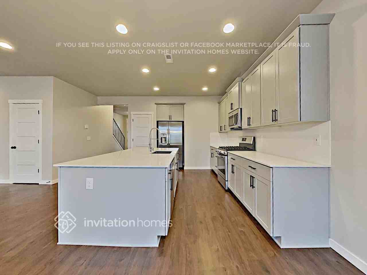 8103 71st St Ne - Photo 7 of 19