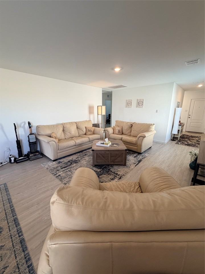 1016 Cortijo Way - Photo 3 of 5