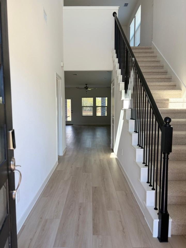 6013 Alderton Dr - Photo 2 of 20