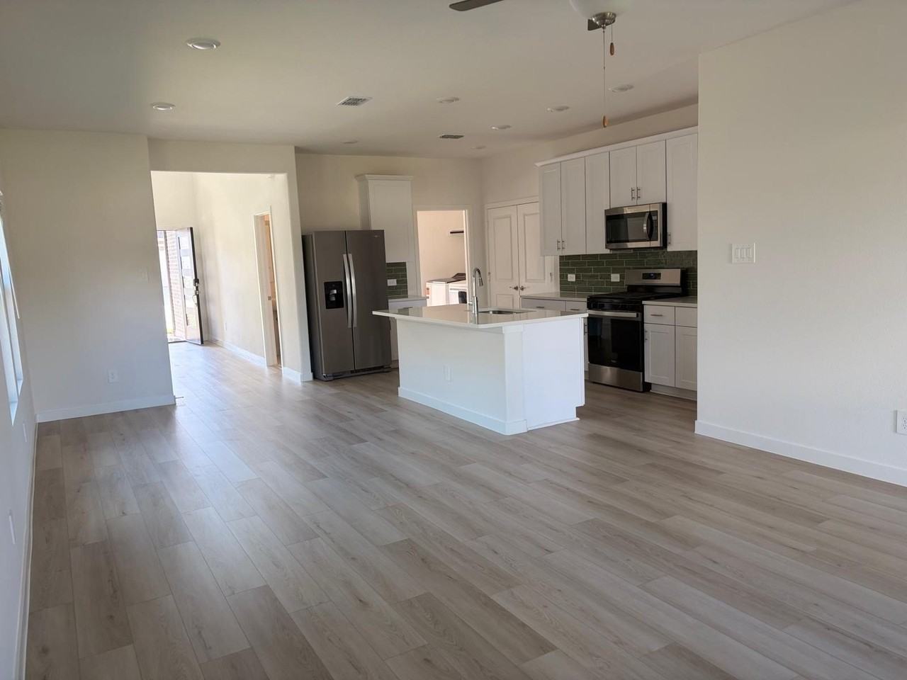 6013 Alderton Dr - Photo 3 of 20