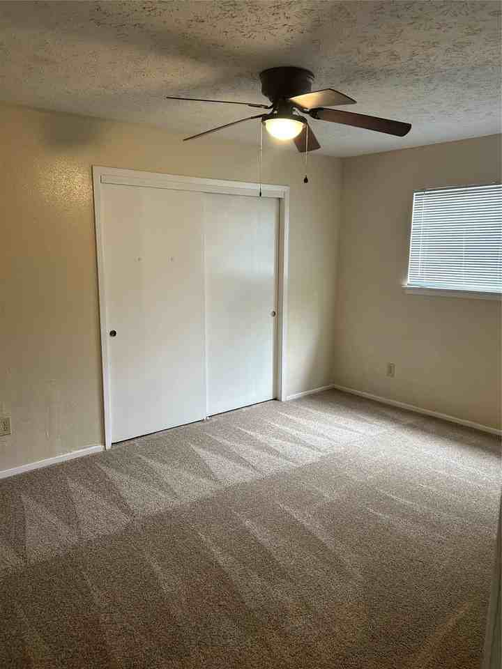 1101 Trinidad Ln - Photo 5 of 13