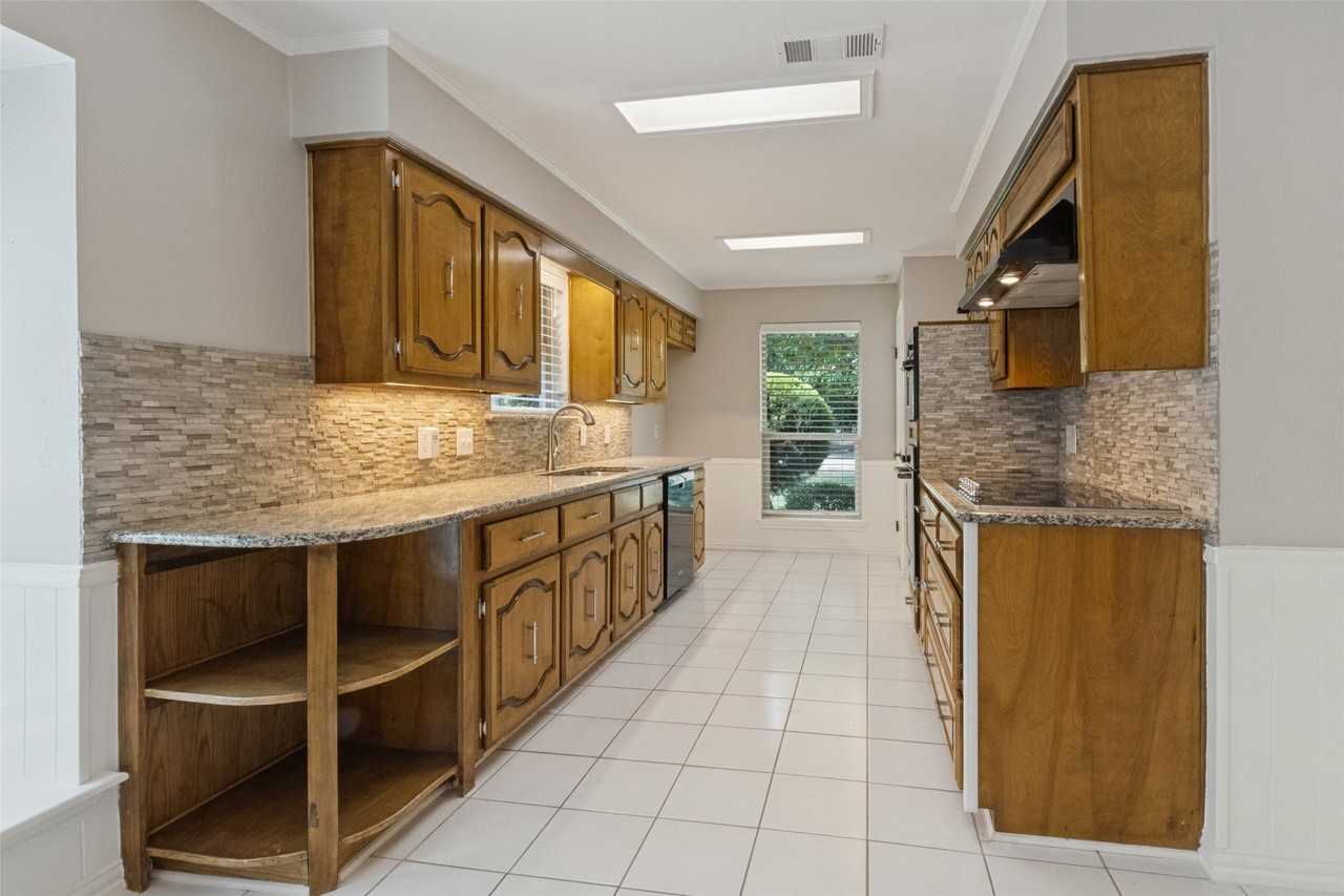 6024 Gentle Knoll Ln - Photo 5 of 14