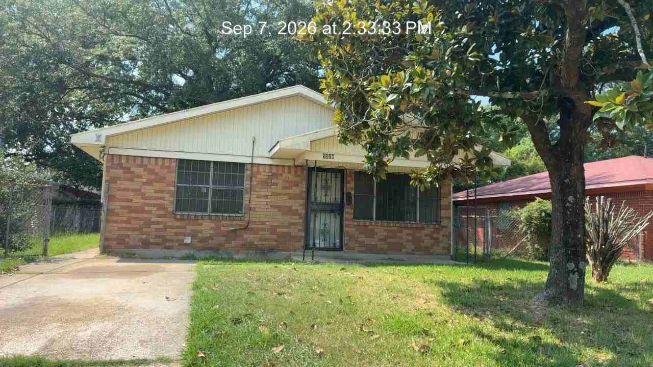 5026 Francis St - Photo 2 of 14