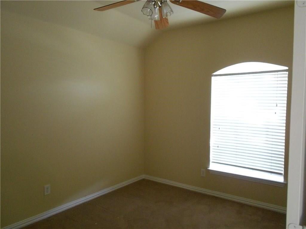 8600 Western Meadows Dr - Photo 6 of 21