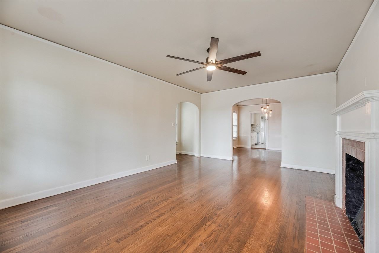 6139 Reiger Ave - Photo 3 of 20