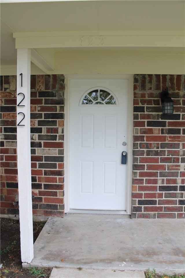 122 Southside Dr - Photo 2 of 8
