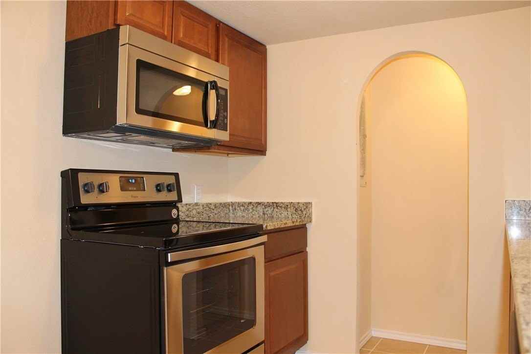 122 Southside Dr - Photo 5 of 8