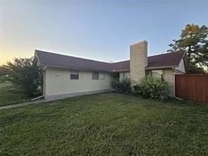 1813 Eastfield Dr - Photo 3 of 25