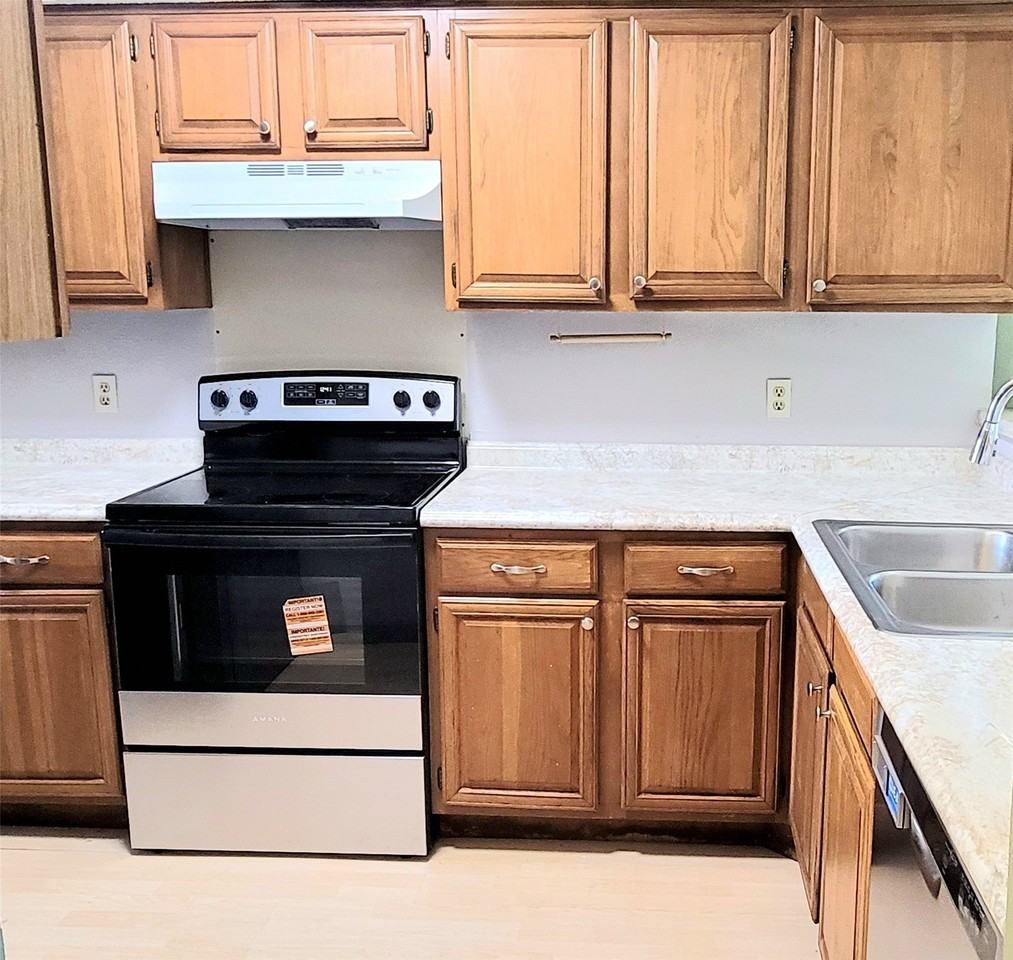 5021 Buttonwood Ln - Photo 5 of 15