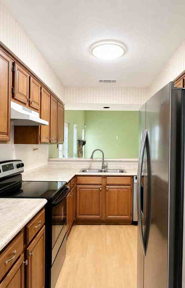 5021 Buttonwood Ln - Photo 6 of 15