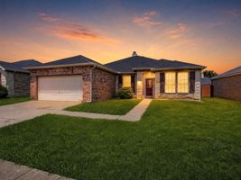 featured image of 8221 Atherton St