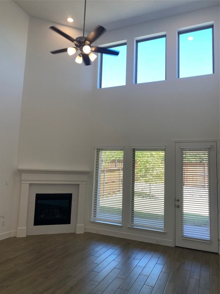 1624 Bulls Eye Rd - Photo 4 of 31