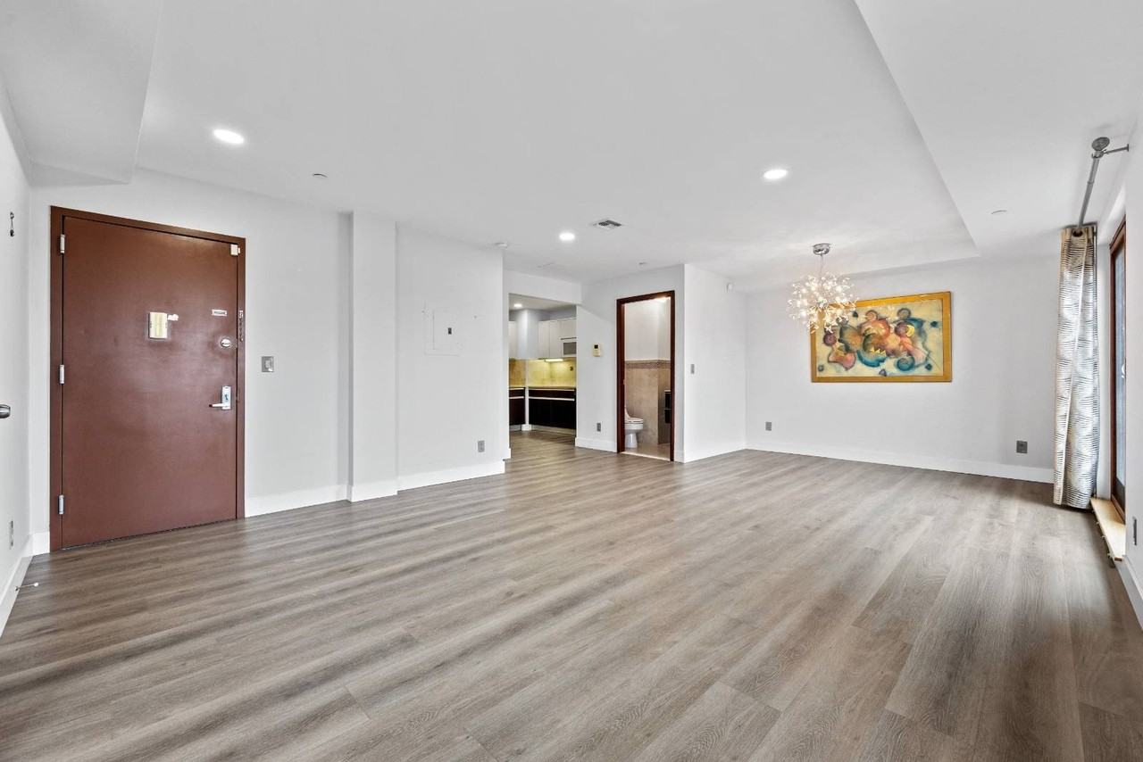 2381 Ocean Ave #7D - Photo 3 of 18