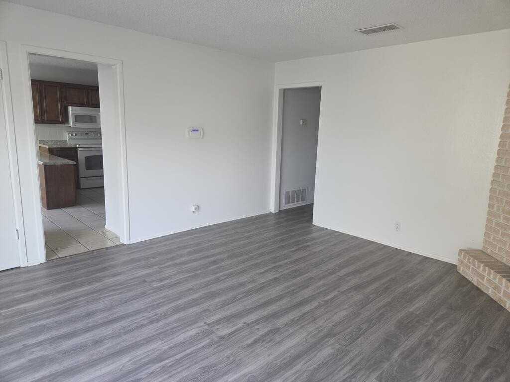 3209 W Wadley Ave Apt B - Photo 4 of 13