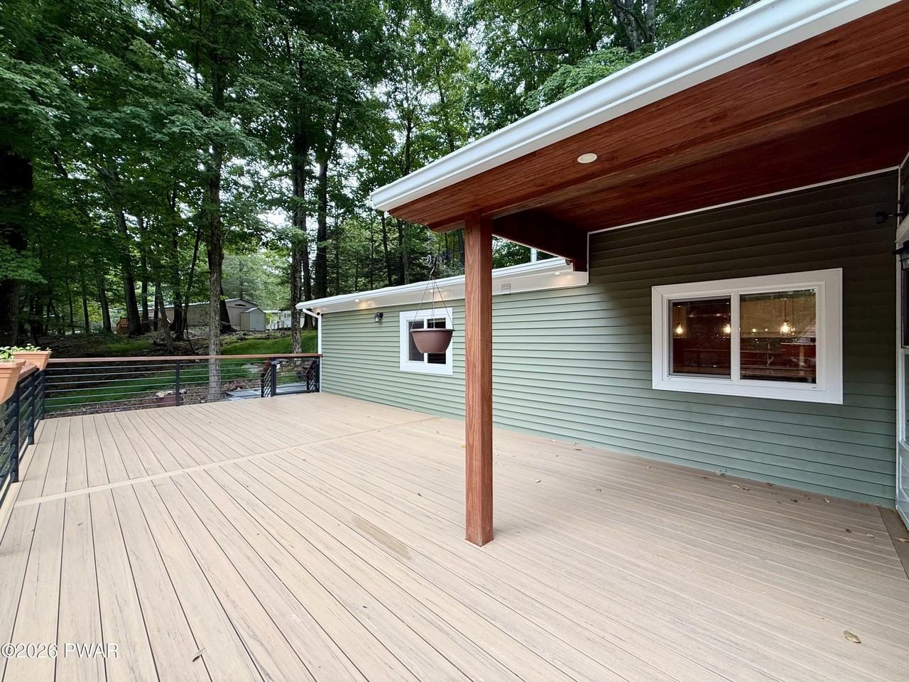 122 Granite Dr - Photo 4 of 20