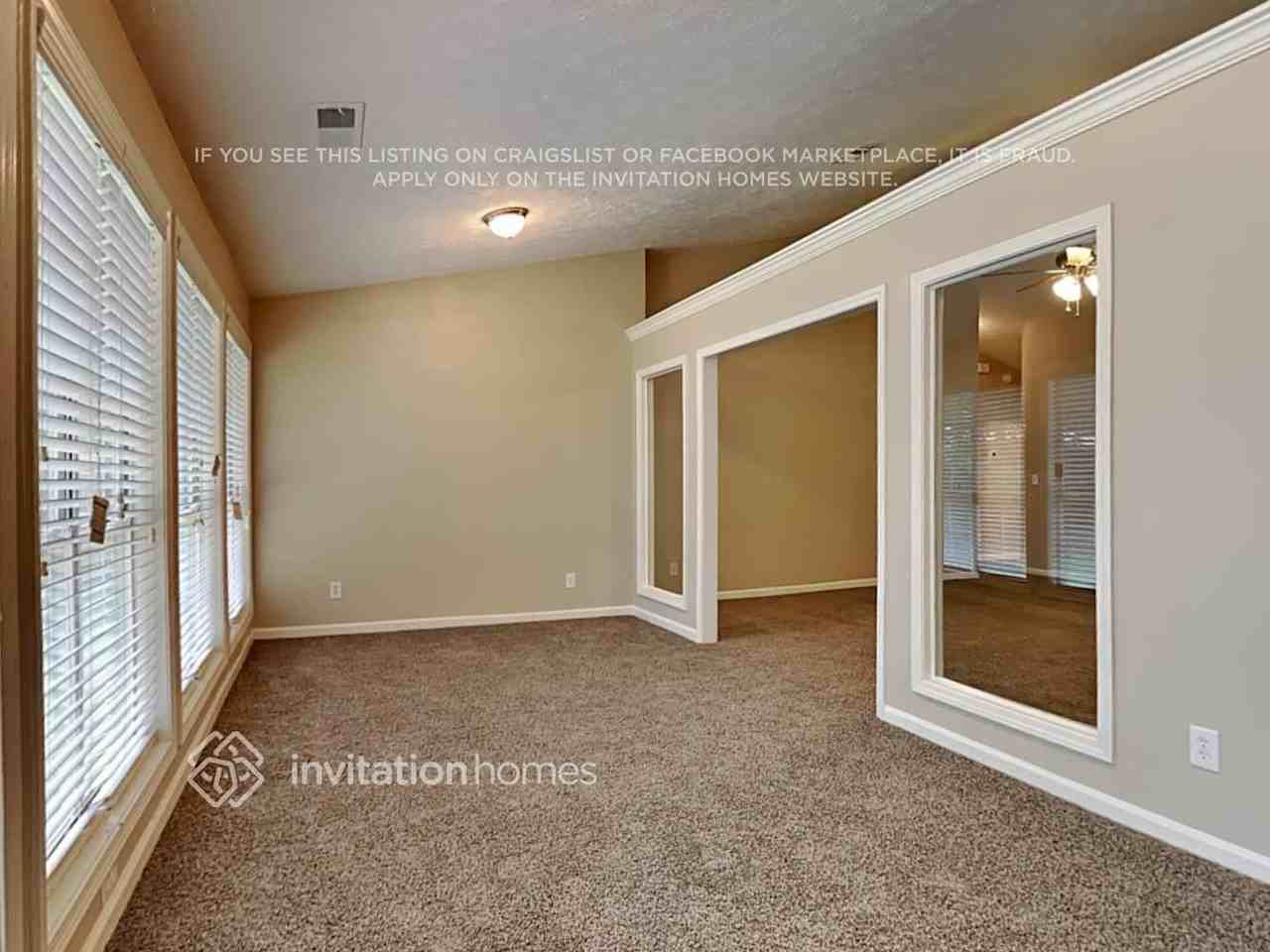 590 Lendl Ln - Photo 4 of 16