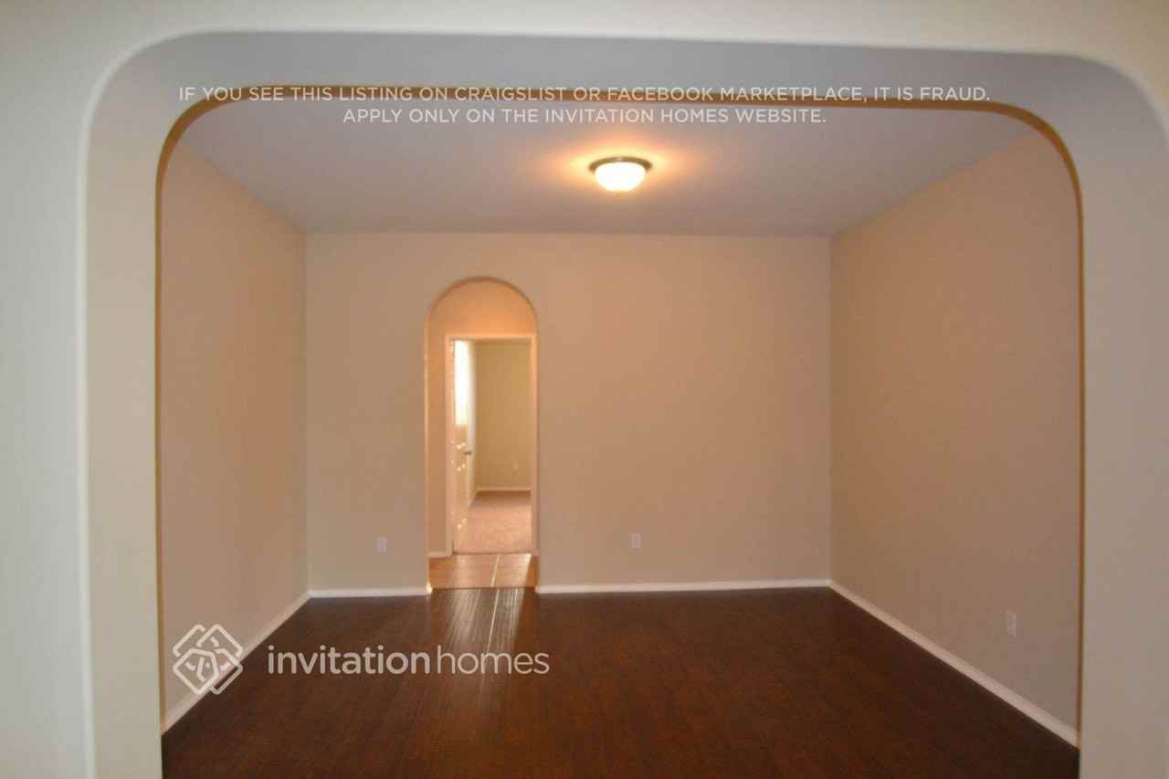 4813 W Avenue J4 - Photo 4 of 12