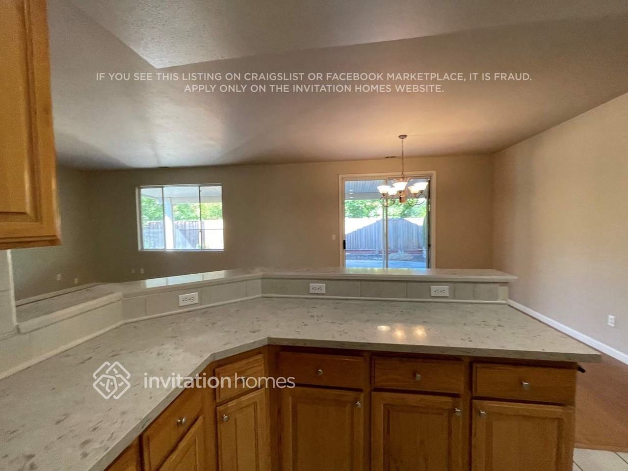 278 Woodcrest Dr - Photo 7 of 12