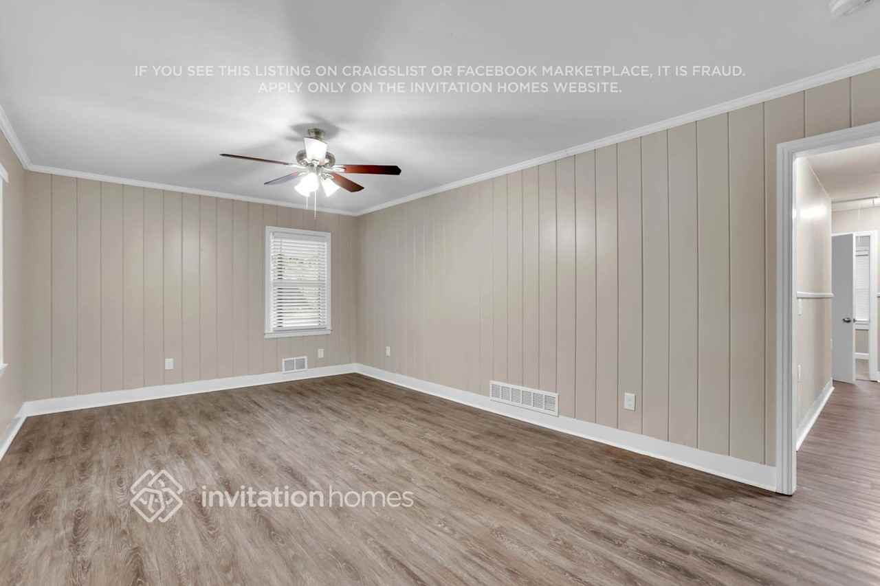 3170 Jackson St - Photo 7 of 26