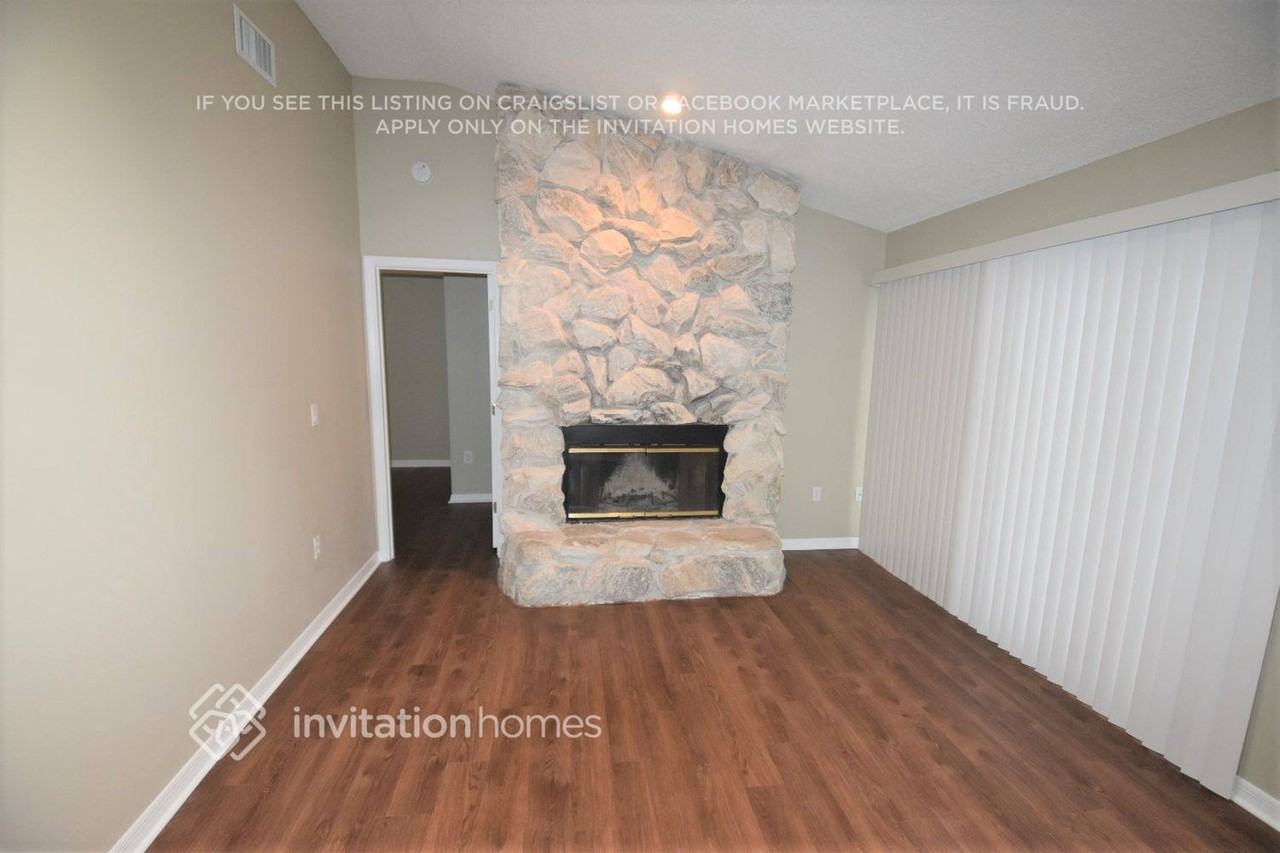 4061 Prairie View Dr N - Photo 6 of 16
