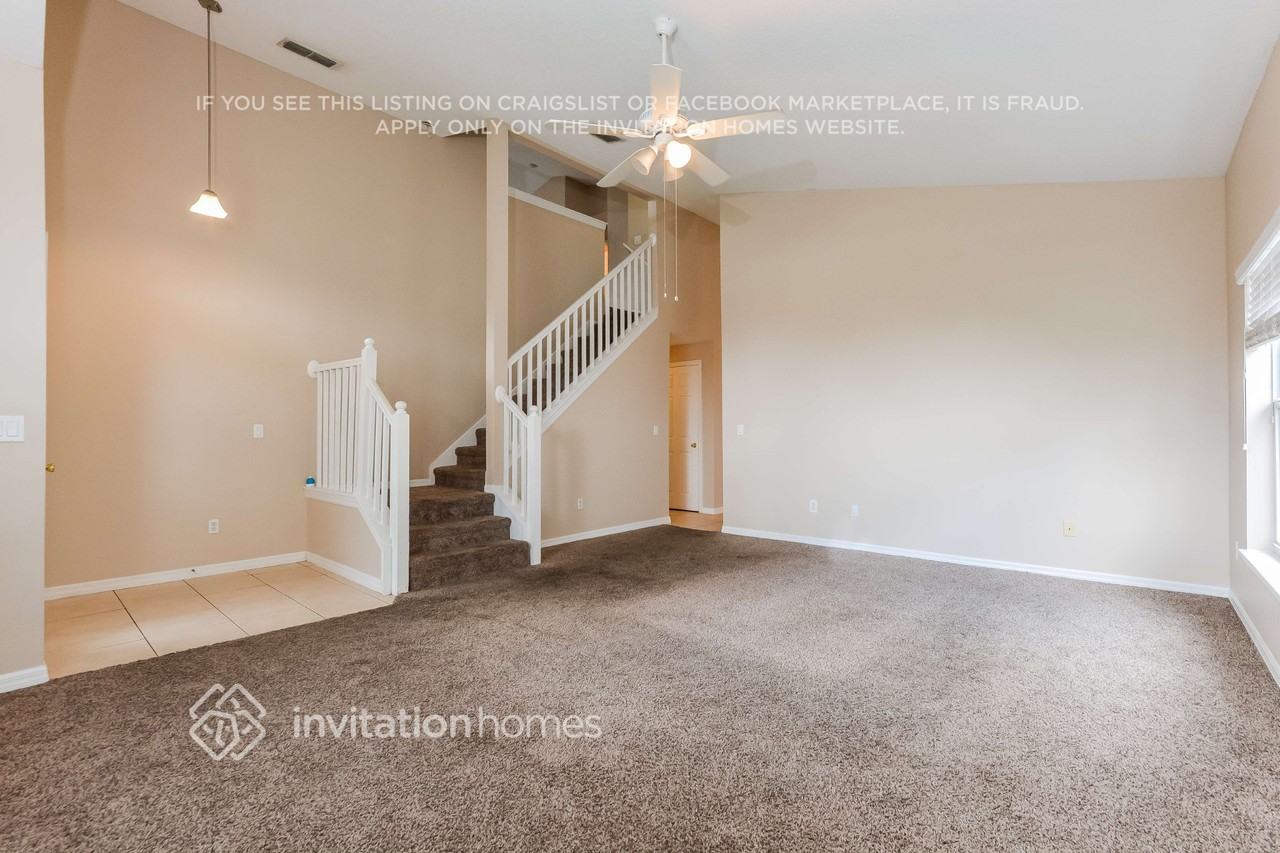 10837 Leader Ln - Photo 3 of 31