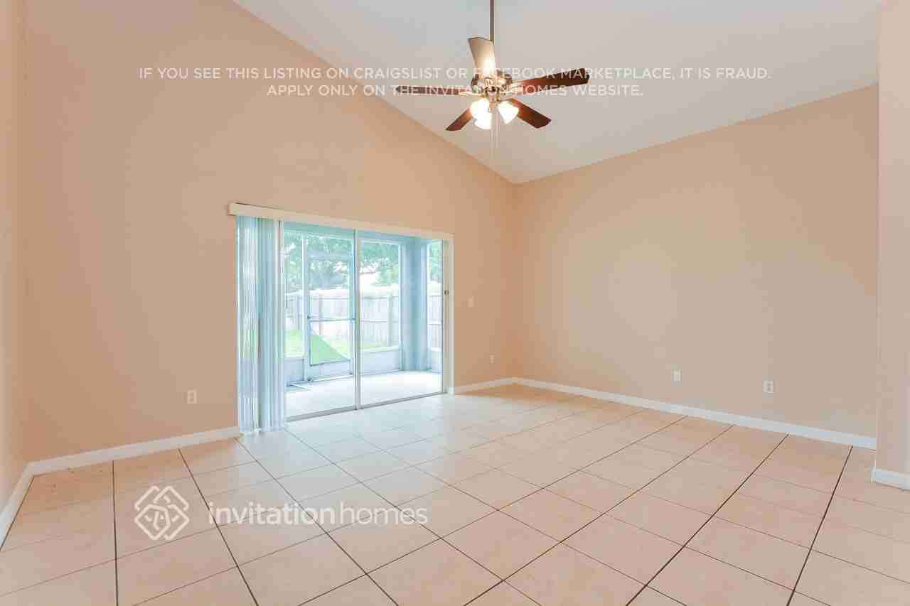 10837 Leader Ln - Photo 7 of 31