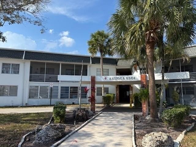 6501 Winfield Blvd #A2
