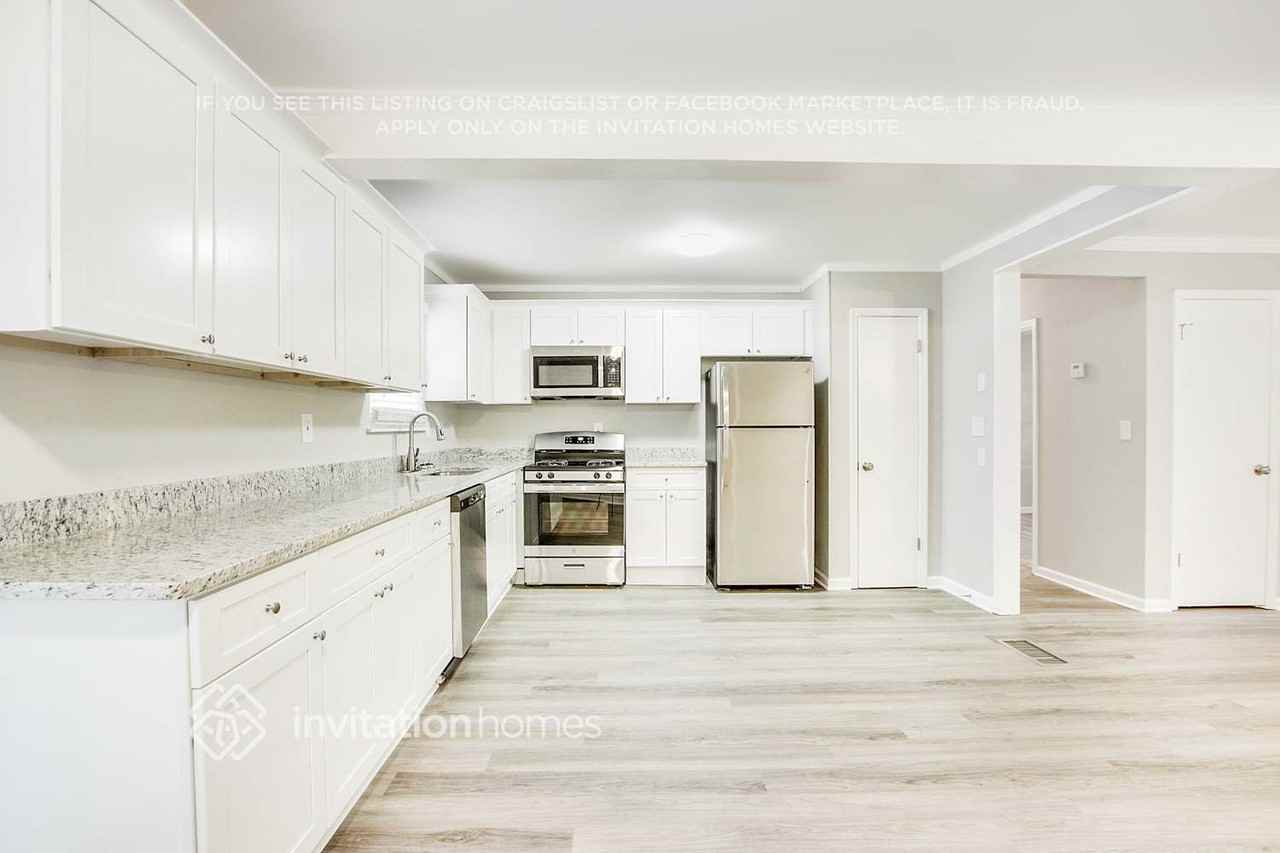 2491 Ramblewood Ct - Photo 6 of 27