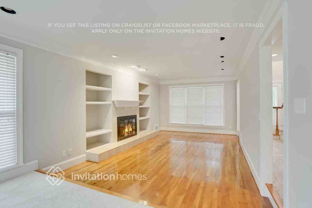 993 Tall Pine Ct - Photo 5 of 25