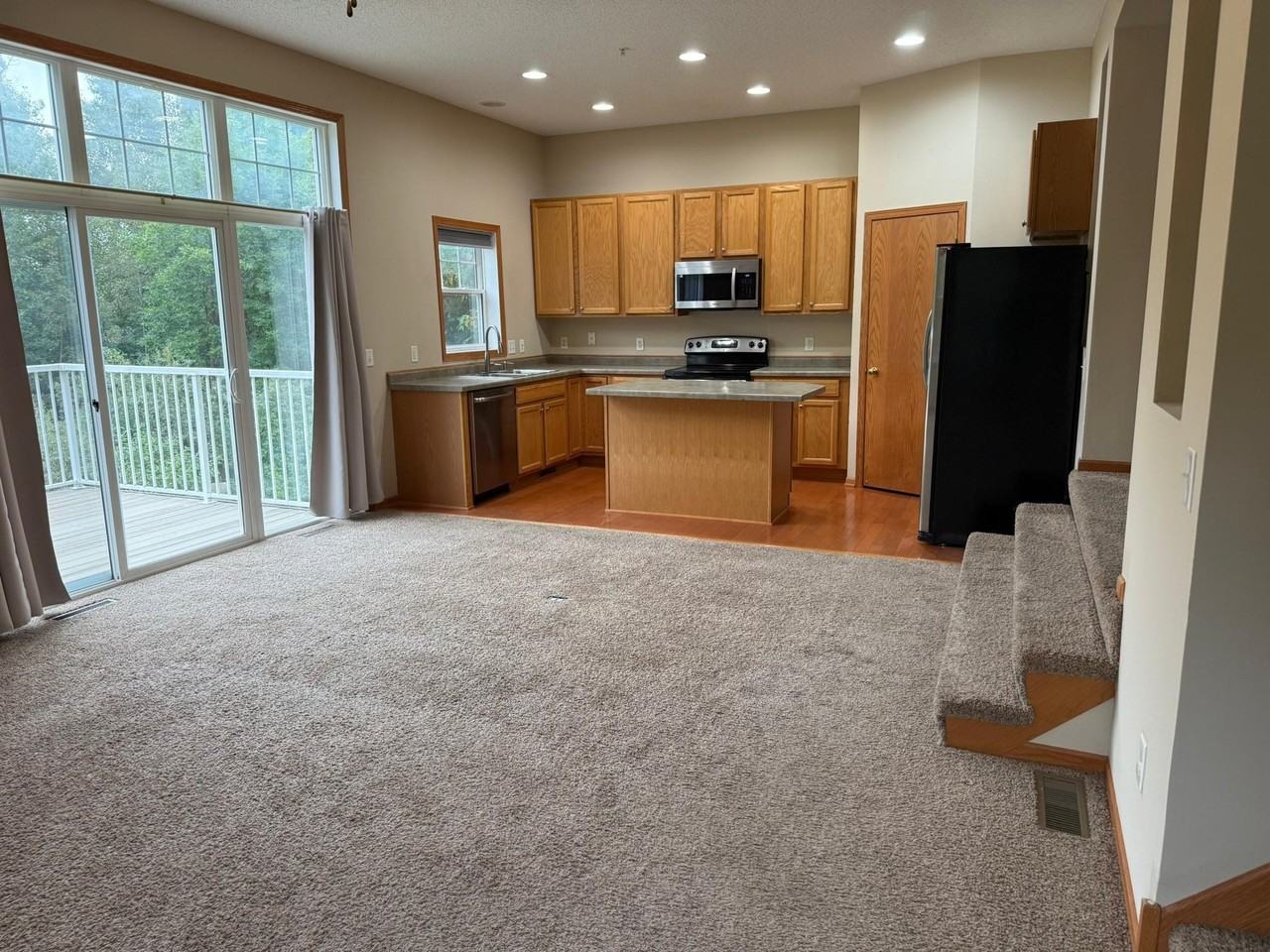 16601 50th Ct N - Photo 4 of 29