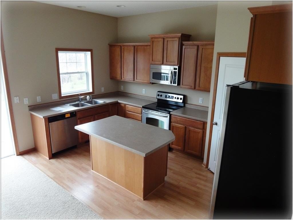 16601 50th Ct N - Photo 6 of 29