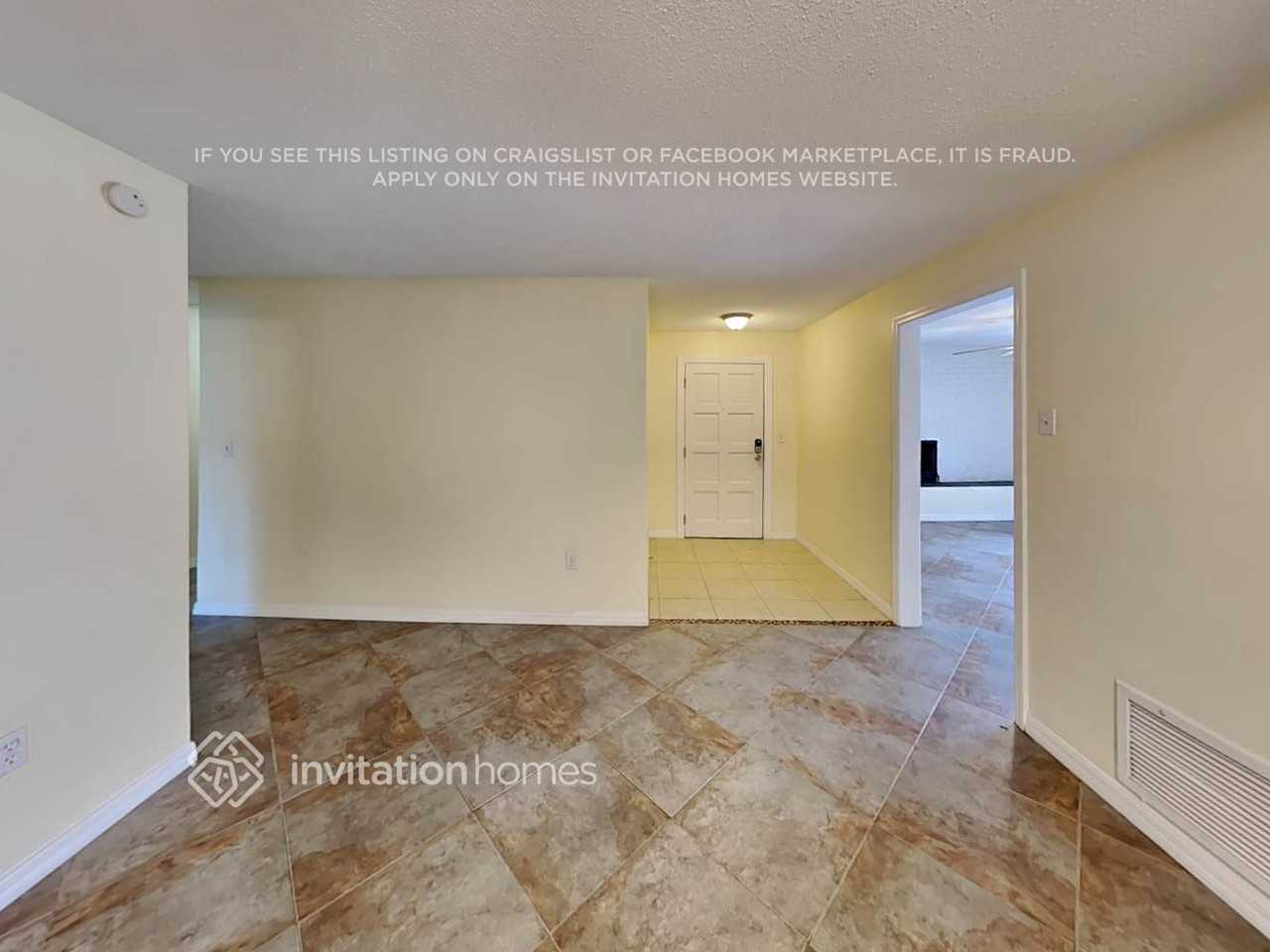 424 Crosswinds Dr - Photo 4 of 17