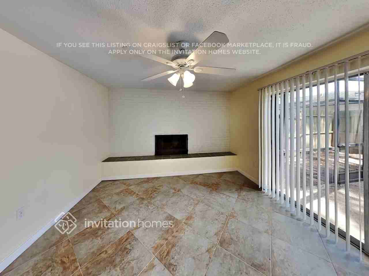 424 Crosswinds Dr - Photo 5 of 17