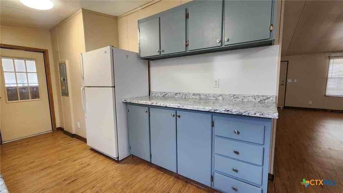 590 Canal Ln - Photo 4 of 15