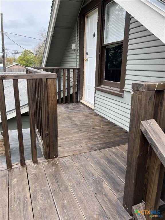 1506 # A N De Leon Street - Photo 2 of 7