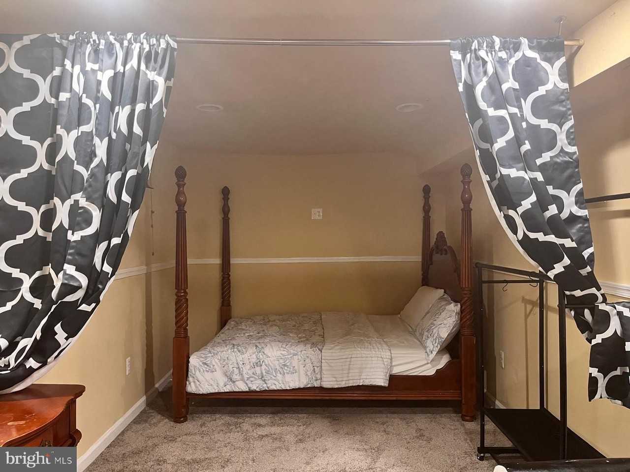 8 Trout Lily Ct - Photo 3 of 12