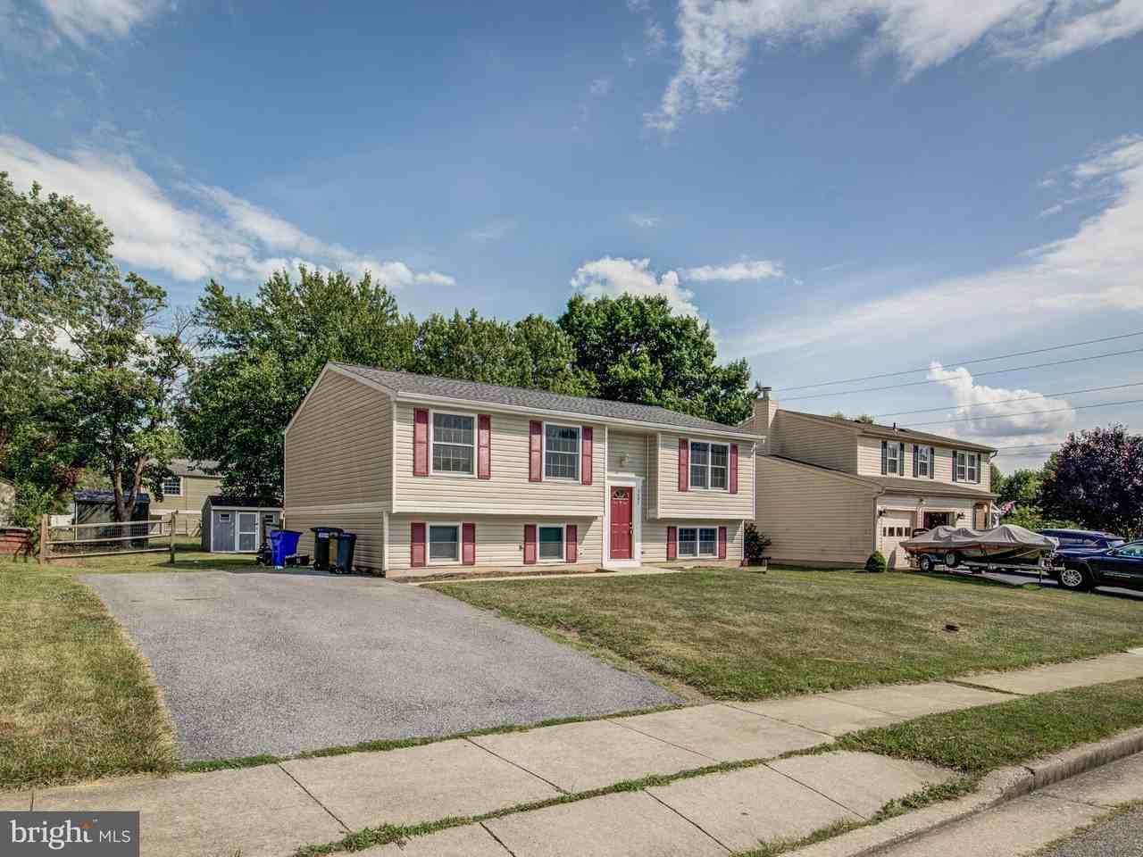 5697 Briargrove Ct