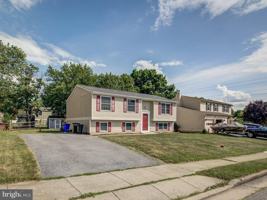 featured image of 5697 Briargrove Ct