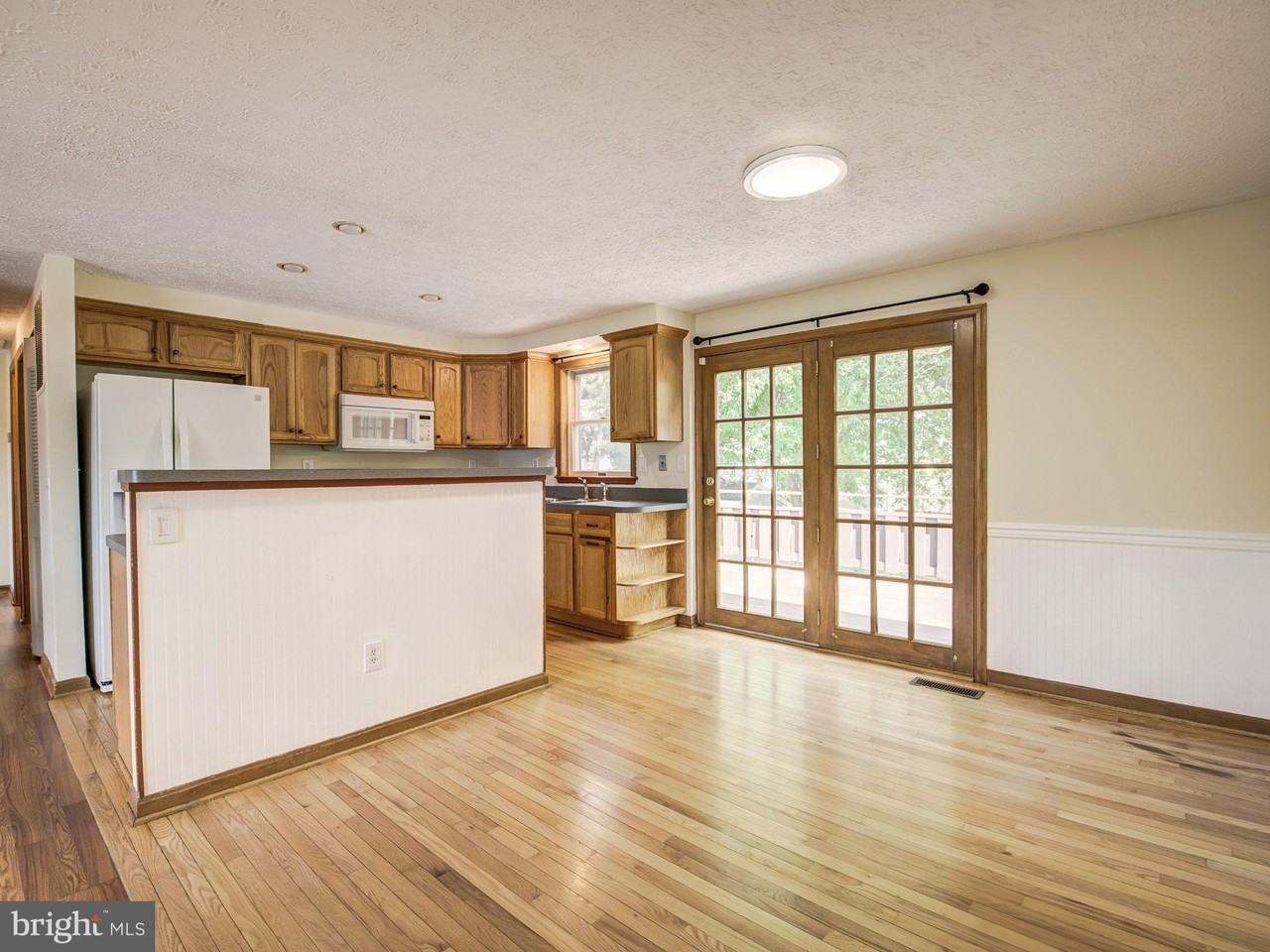 5697 Briargrove Ct - Photo 4 of 50