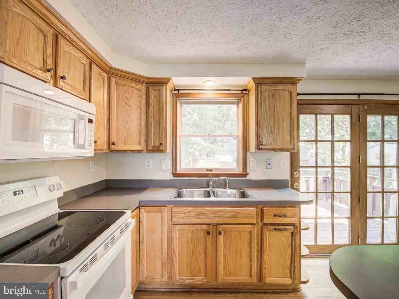 5697 Briargrove Ct - Photo 6 of 50