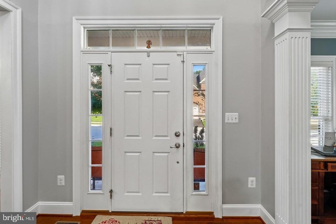 5034B Bending Sky Way - Photo 2 of 50