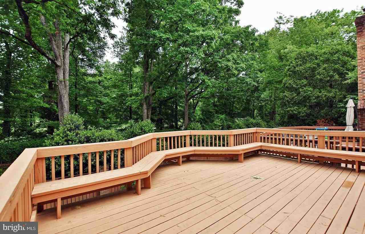 10121 Crestberry Pl - Photo 4 of 41